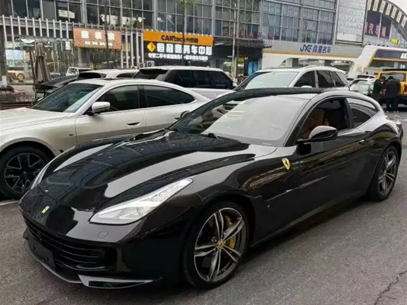 Ferrari GTC4Lusso, 2018