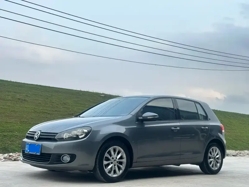 Volkswagen Golf, 2011