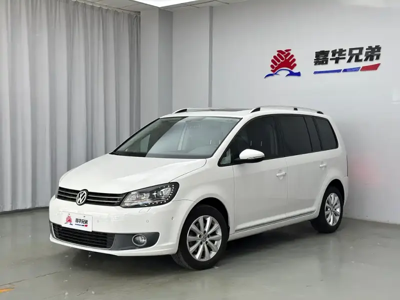 Volkswagen Touran, 2014