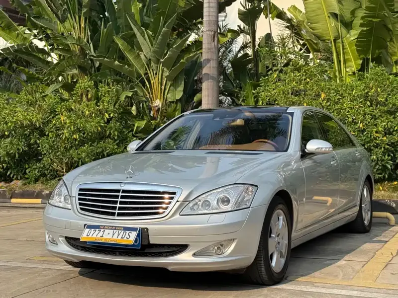 Mercedes-Benz S-Class, 2007