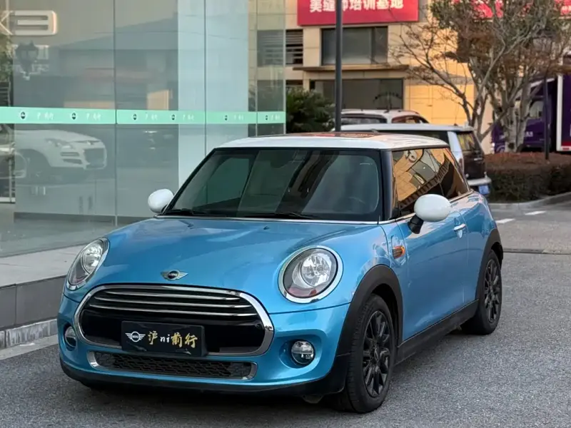 MINI Mini, 2015
