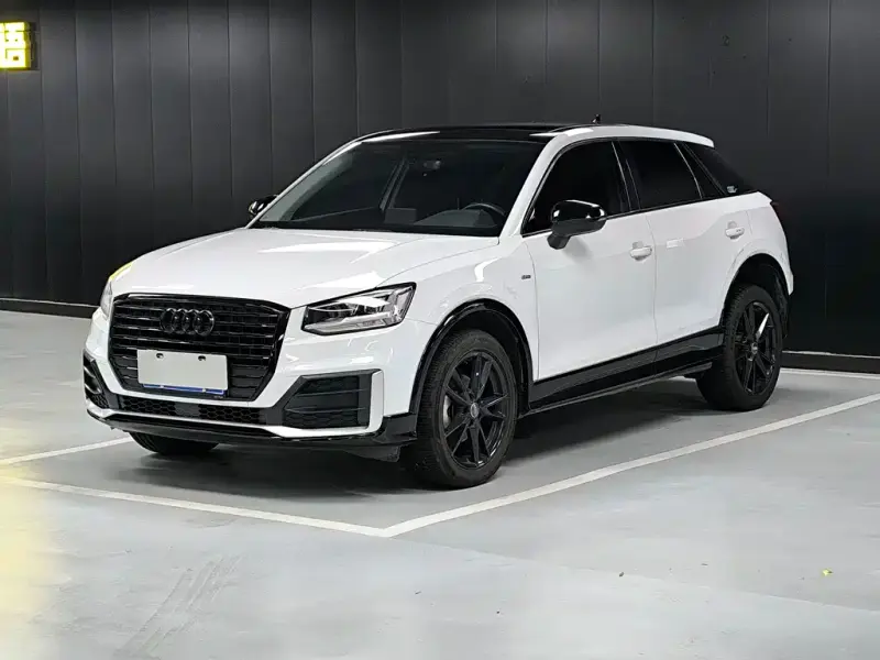 Audi Q2L, 2019