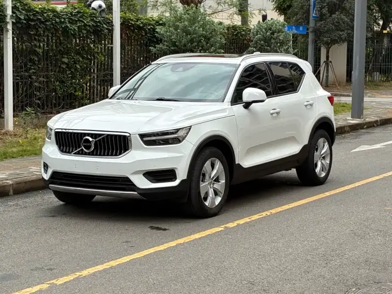 Volvo XC40, 2021