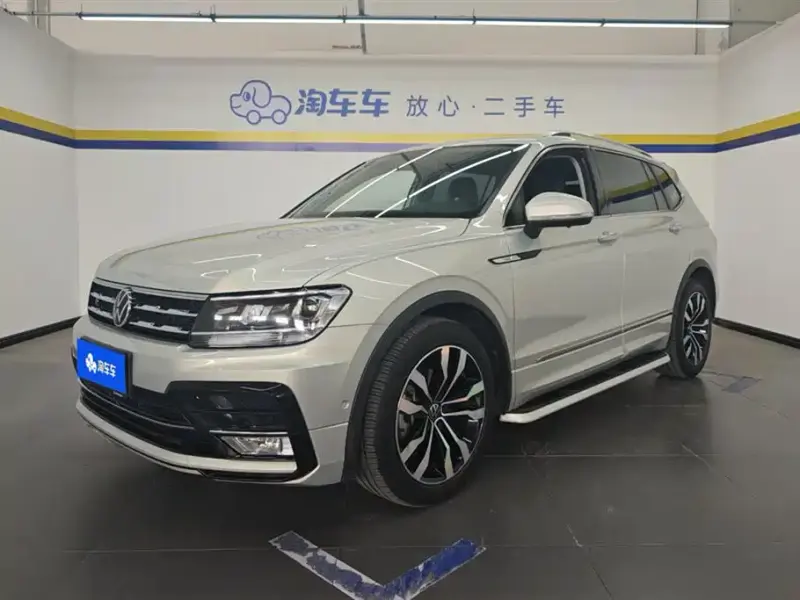 Volkswagen Tiguan L, 2021