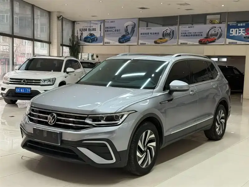 Volkswagen Tiguan L, 2023