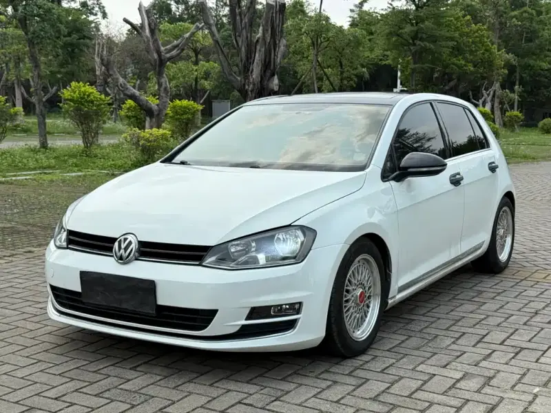 Volkswagen Golf, 2014