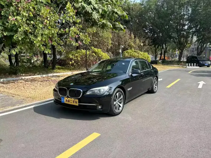 BMW 7 Series, 2011