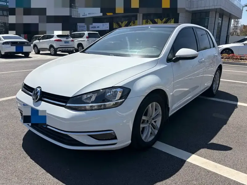 Volkswagen Golf, 2020