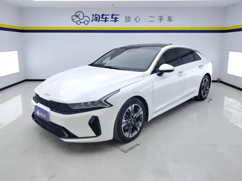 Kia K5, 2021