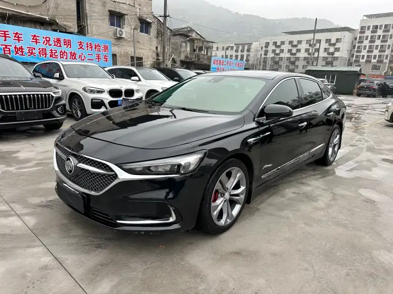 Buick LaCrosse, 2022