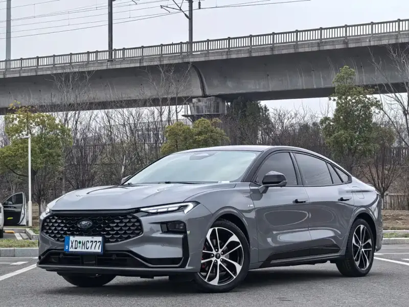 Ford Mondeo, 2023