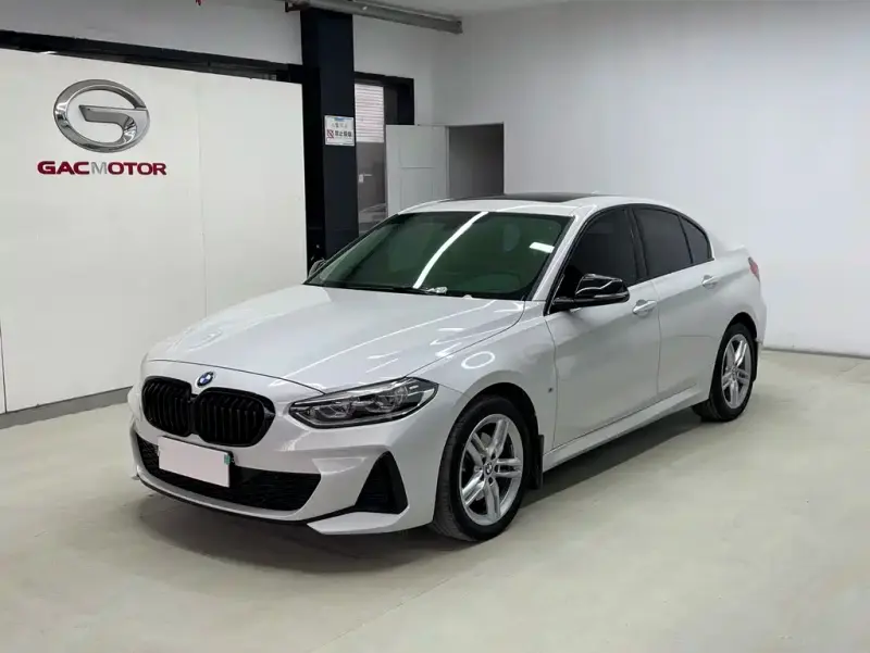 BMW 1 Series, 2023