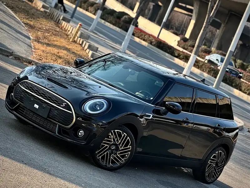 MINI Clubman, 2023