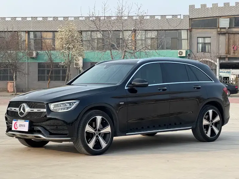 Mercedes-Benz GLC, 2023
