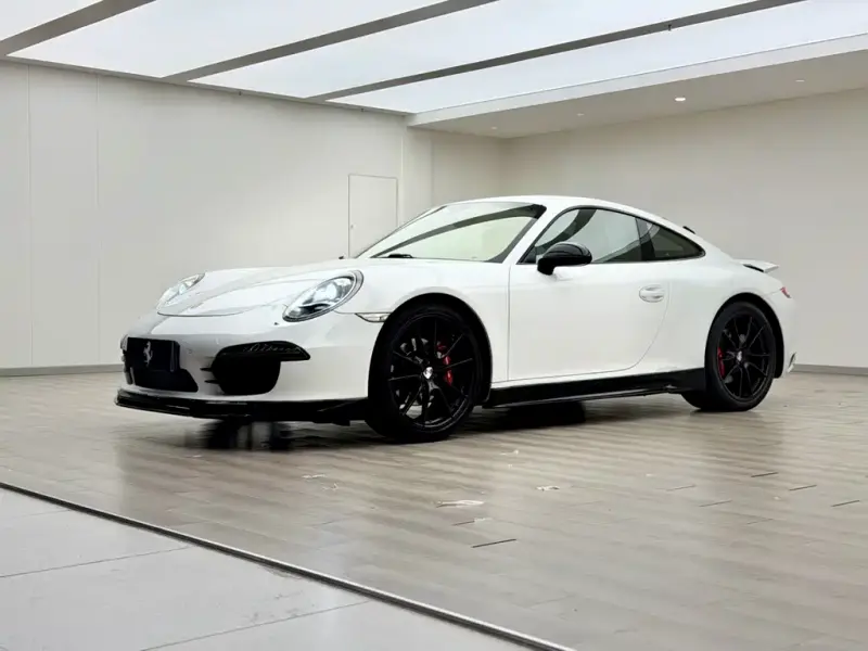 Porsche 911, 2013