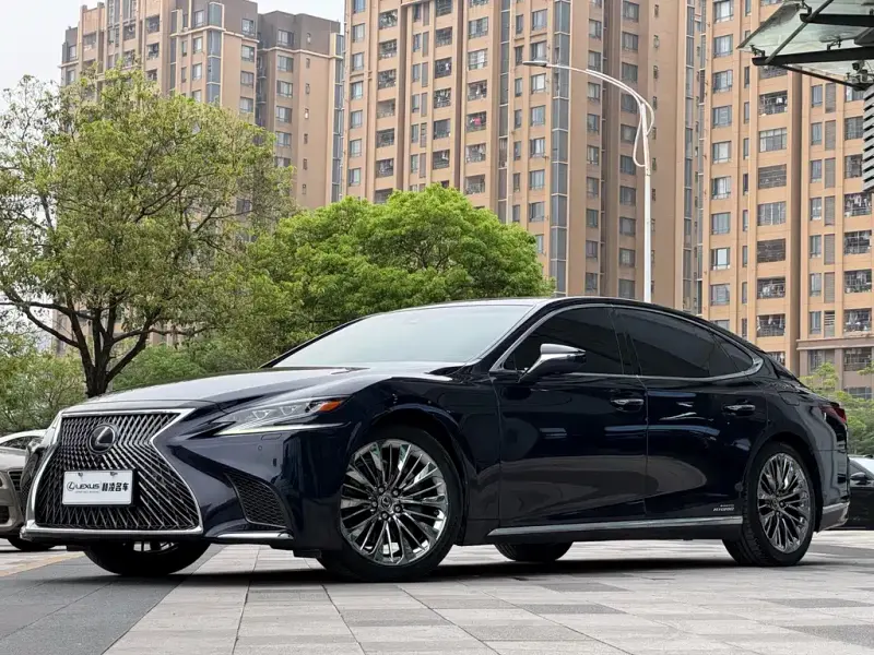 Lexus LS, 2019