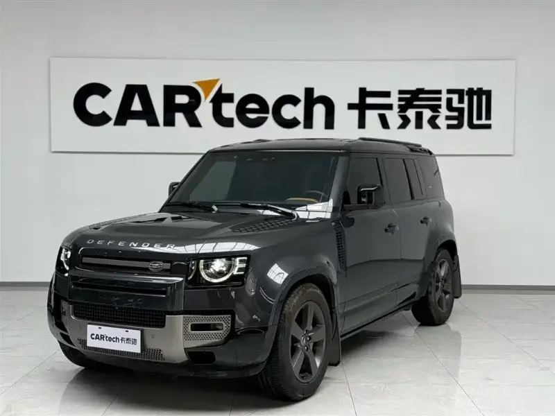 Land Rover Defender, 2024