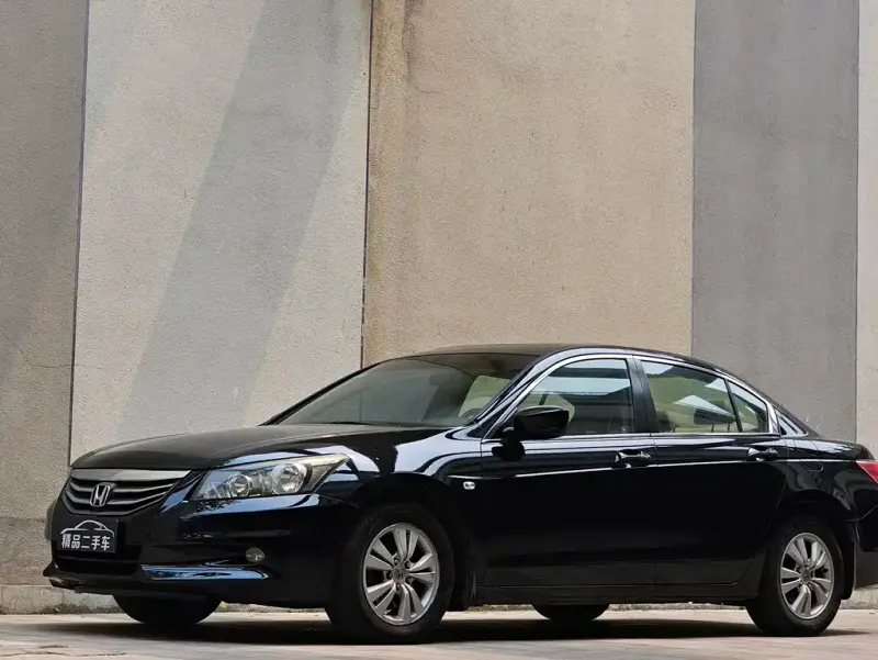 Honda Accord, 2011