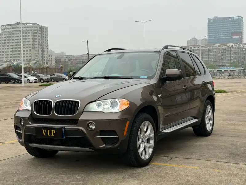 BMW X5 (Import), 2012
