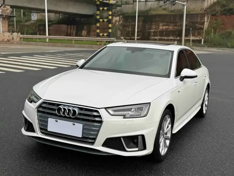 Audi A4L, 2019