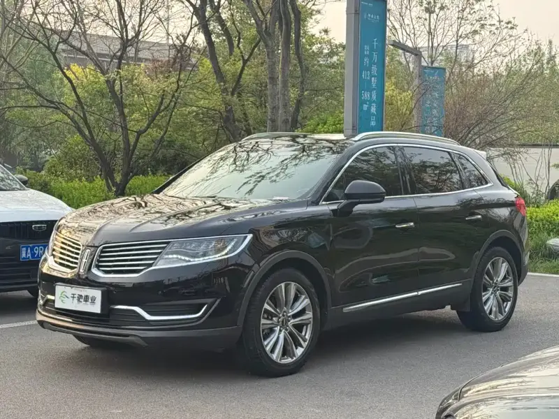Lincoln MKX, 2018