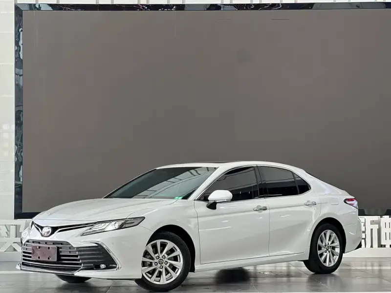 Toyota Camry, 2022