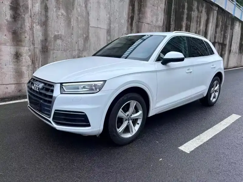 Audi Q5L, 2019