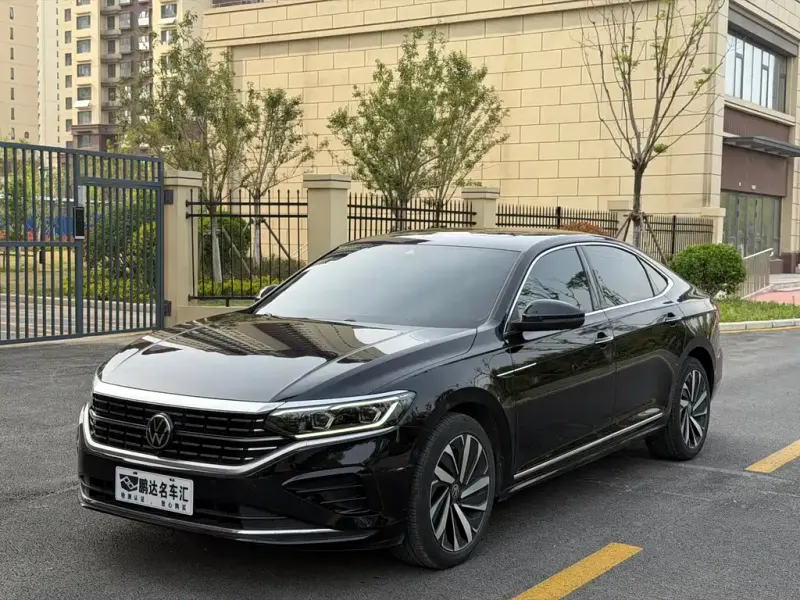 Volkswagen Passat, 2023