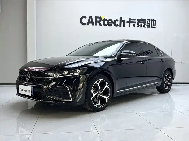 Volkswagen Passat, 2024