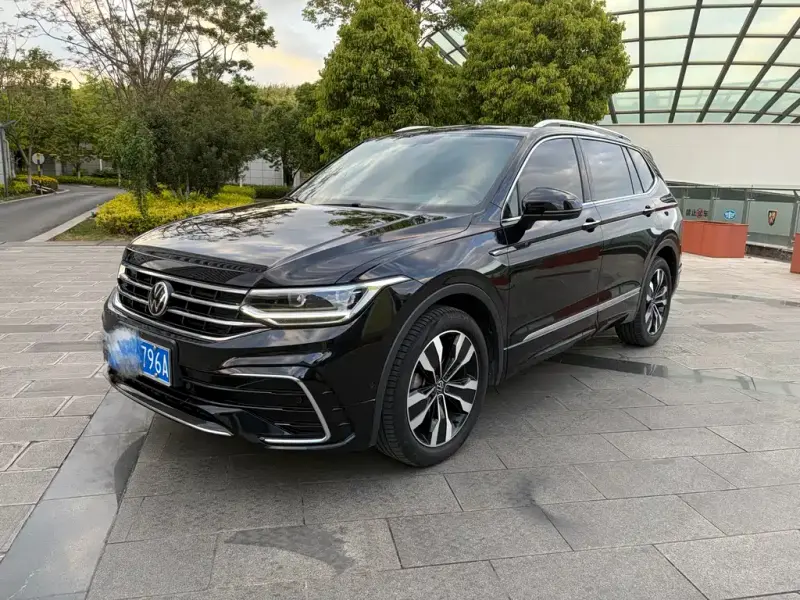 Volkswagen Tiguan L, 2022