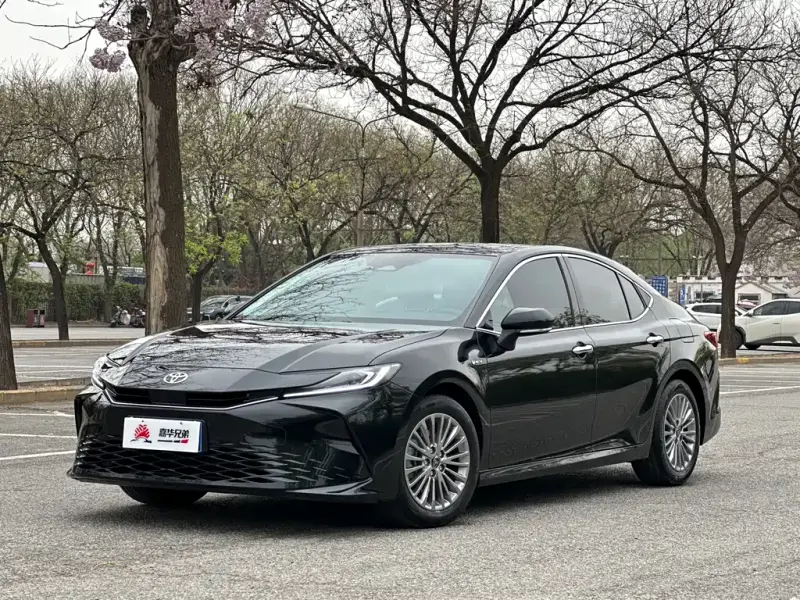 Toyota Camry, 2024