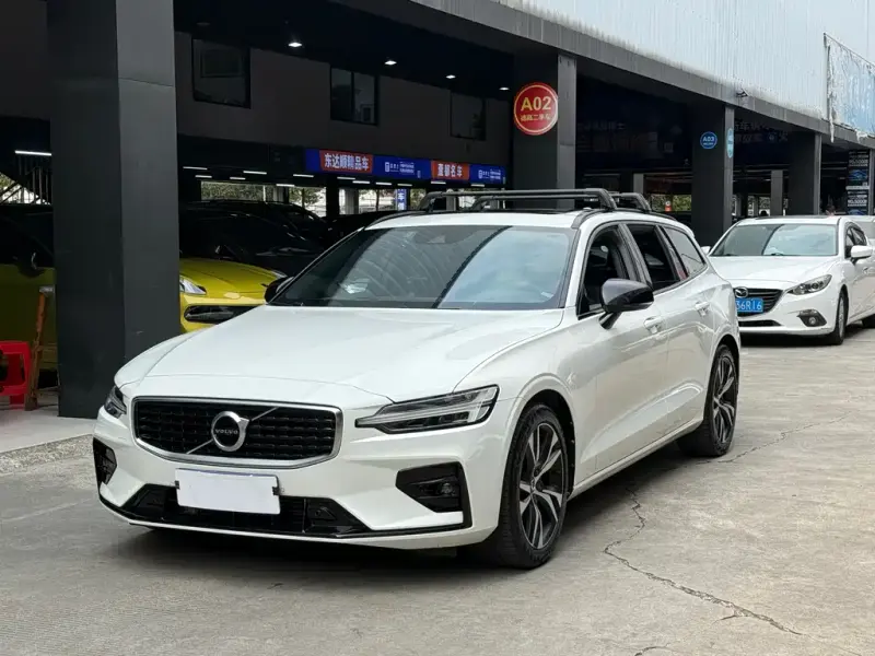 Volvo V60, 2020