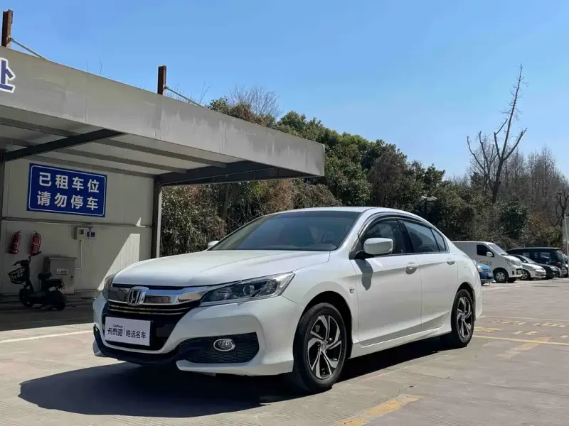 Honda Accord, 2016