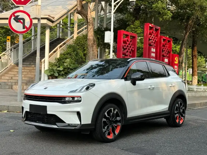 Lynk & Co 06, 2022