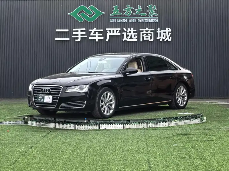 Audi A8, 2013