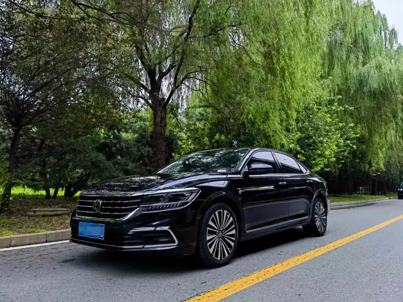 Volkswagen Passat, 2022