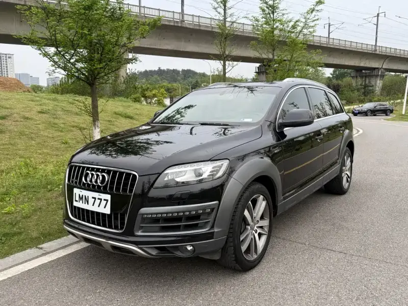 Audi Q7, 2015