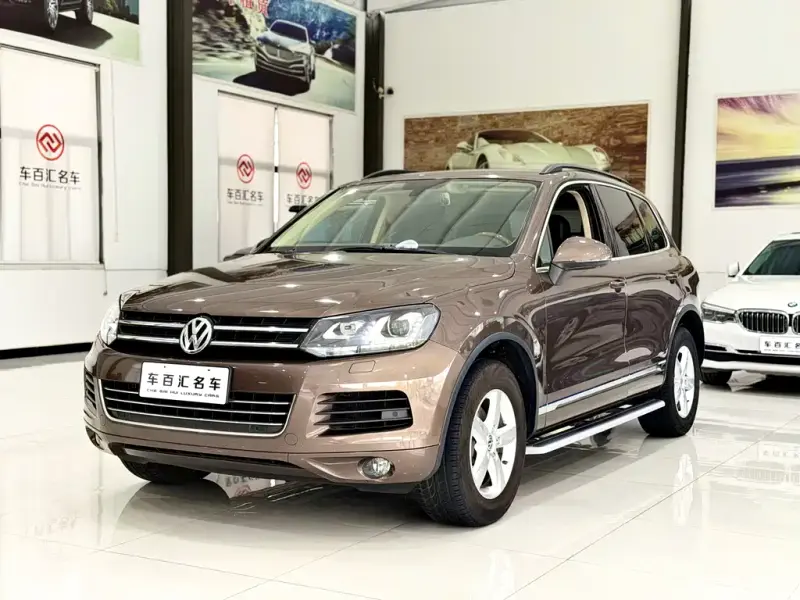 Volkswagen Touareg, 2015