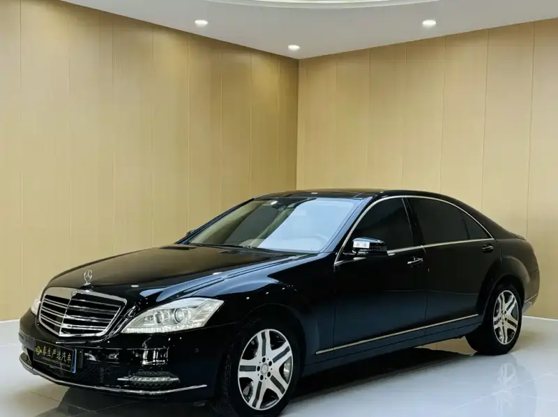 Mercedes-Benz S-Class, 2011