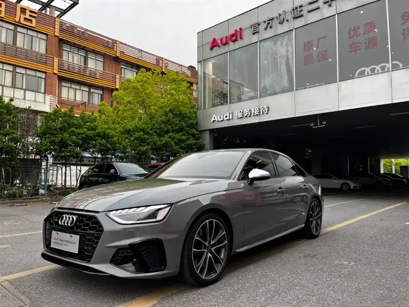 Audi S4, 2022