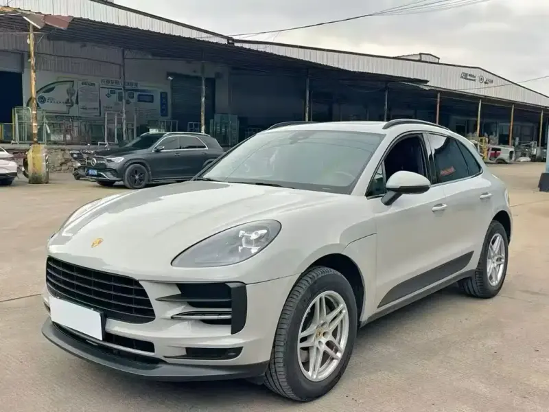 Porsche Macan, 2021