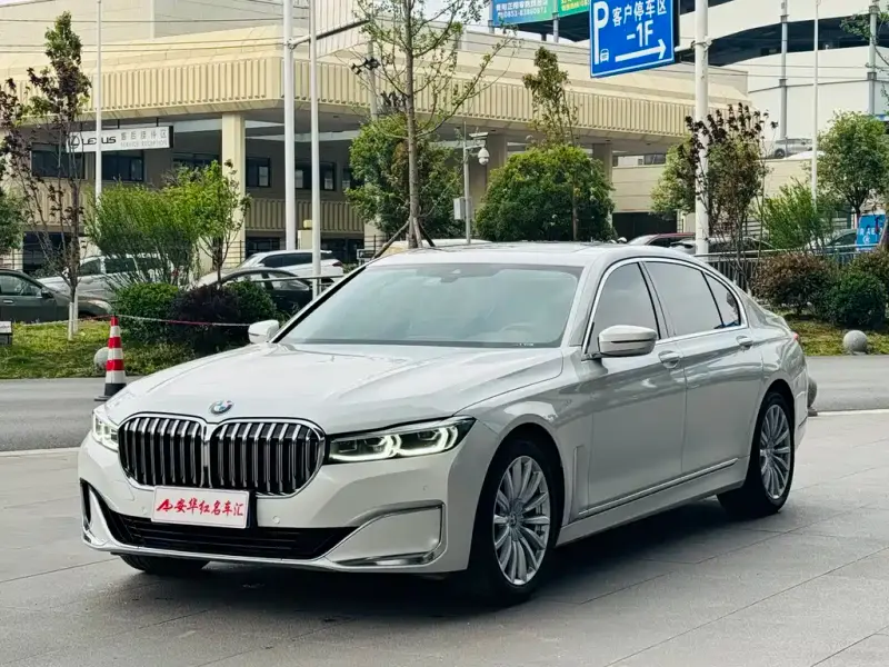 BMW 7 Series, 2022