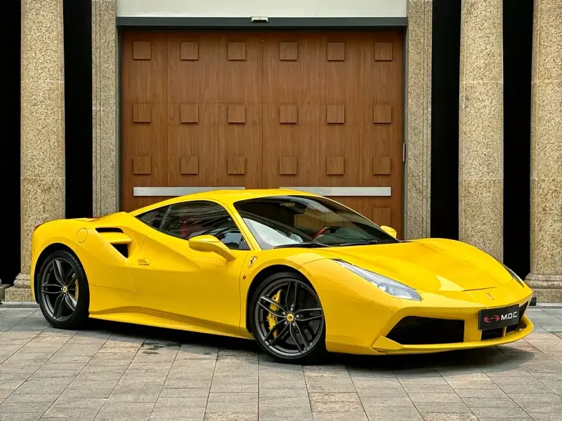 Ferrari 488, 2017