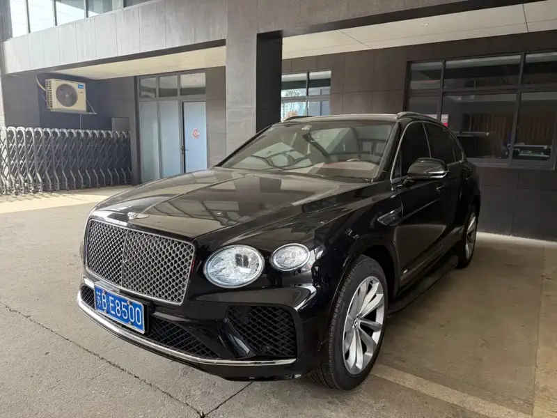 Bentley Bentayga, 2022