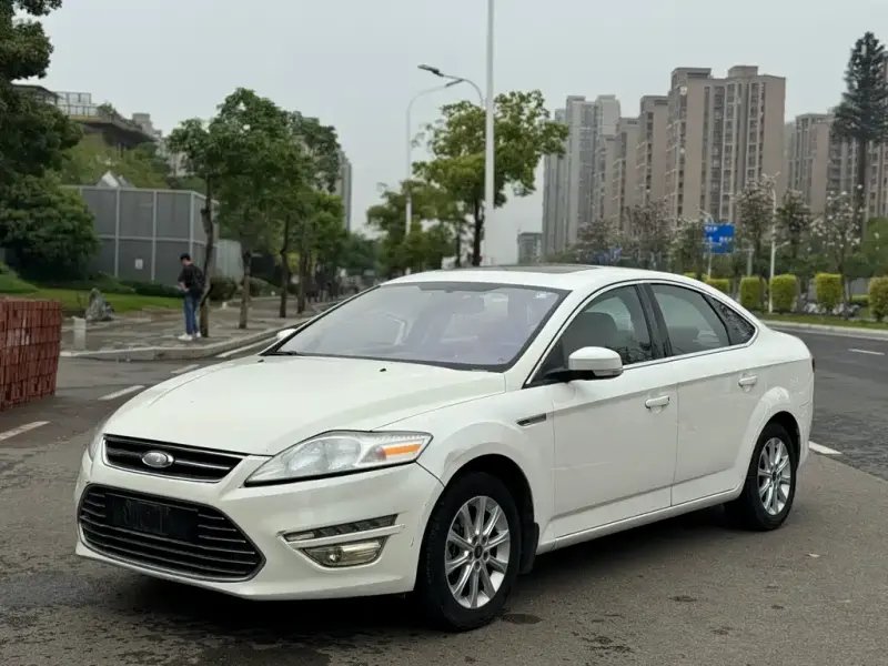 Ford Mondeo, 2014
