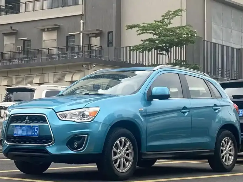 Mitsubishi ASX, 2013