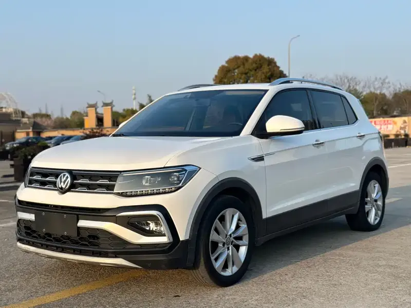 Volkswagen T-Cross, 2020