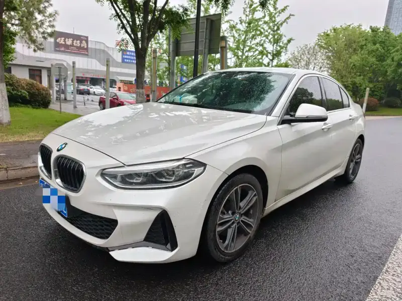 BMW 1 Series, 2021