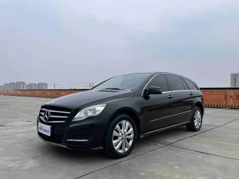 Mercedes-Benz R-Class, 2015