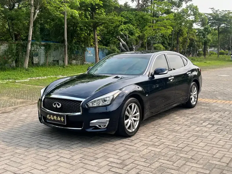 Infiniti Q70, 2018